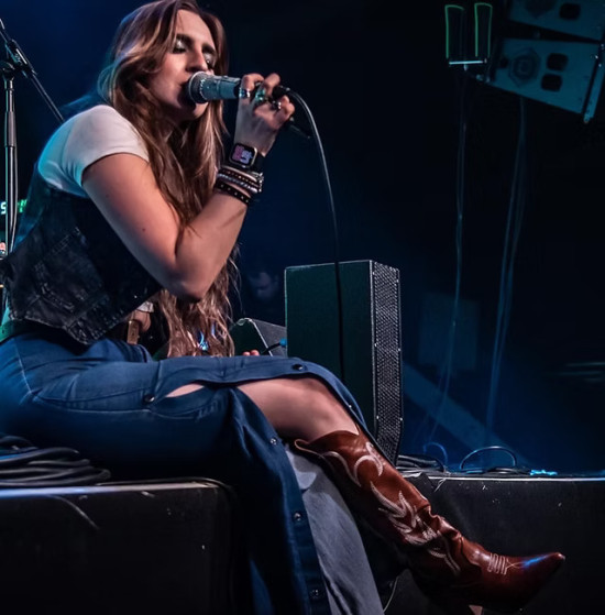 Katy Hurt promotional photo